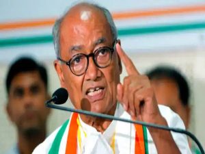 दिग्विजय सिंह का आह्वान: चुने हुए प्रतिनिधि करें आर्थिक मदद, जनता के बीच जाए पार्टी