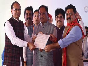 रायपुर : केंद्रीय मंत्री शिवराज सिंह चौहान ने किया छत्तीसकला ब्राण्ड एवं डिजिटल फाइनेंस बुकलेट का विमोचन