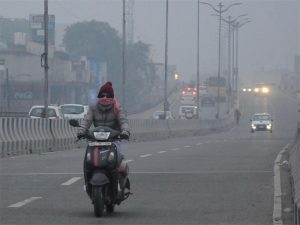 MP में सर्दी का कहर: तापमान गिरा, कई जिलों में शीतलहर अलर्ट