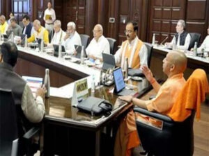 योगी कैबिनेट का बड़ा फैसला, शिक्षकों-शिक्षामित्रों के लिए कैशलेस मेडिकल सहित 30 प्रस्ताव पास