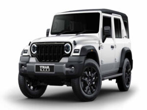 काले अवतार में Thar Roxx Star लॉन्च, लुक और फीचर्स ने मचाया तहलका